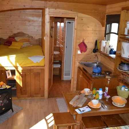 Penzion La Maison De L'omignon Vermand