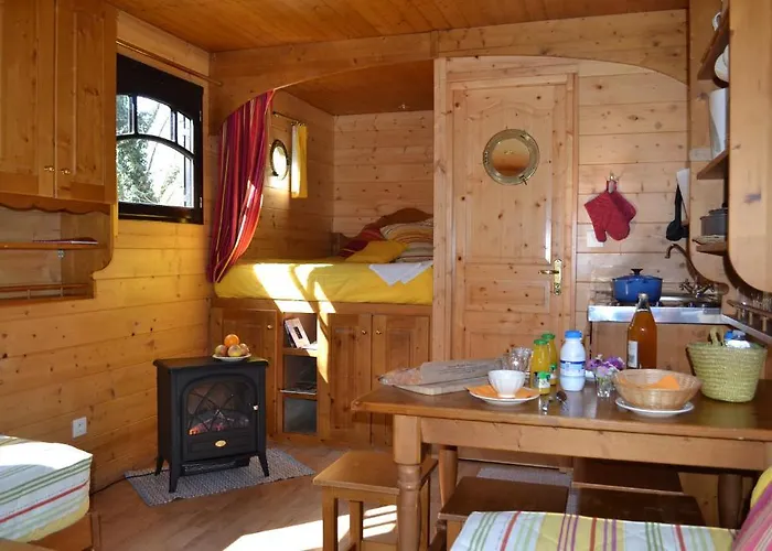 La Maison De L'omignon Guest house 3*